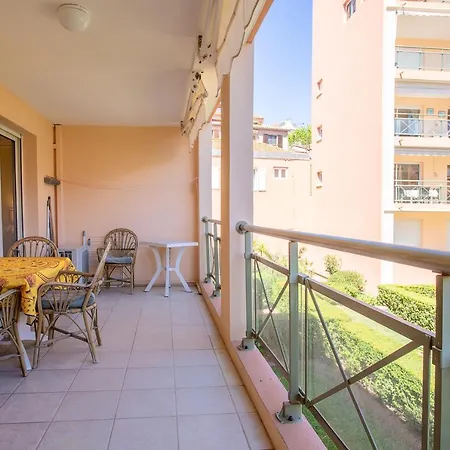 Apartment Stomolocation